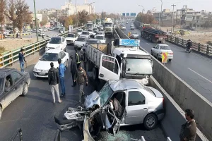 مرگ سالانه بیش از 10 هزار نفر و معلولیت 60 هزار نفر در تصادفات رانندگی