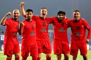 ساعت بازی تراکتور هوادار امروز چند است؟ + ترکیب احتمالی تراکتور مقابل هوادار