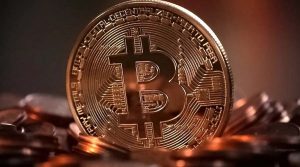 آیا بیت کوین (BTC) یک پناهگاه امن در دوران رکود اقتصادی است؟