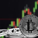 کاهش ارزش دلار آمریکا همزمان با عبور بیت‌کوین از ۱۱۱ هزار دلار