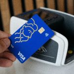 انقلاب پرداخت دیجیتال با رمزارز؛ باران کارت‌ stablecoin را به استفاده روزمره می‌کشاند