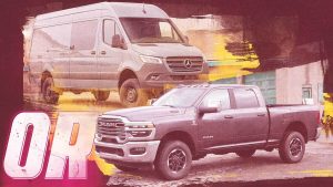 مقایسه خودروهای مرسدس اسپرینتر و رم ۲۵۰۰