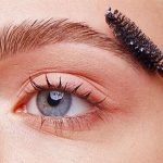 دچار ریزش و کم پشتی ابرو شده‌اید؟ این کار‌ها را انجام دهید