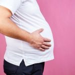 آب کردن چربی شکم و پهلو با این خوراکی دم دستی