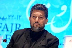 آسمان ایران طویله نیست که هر خری بیاید بمباران کند