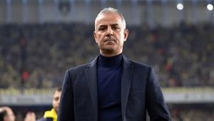 گمانه‌زنی‌ها از جانشین کارتال در پرسپولیس