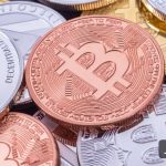 پیش‌بینی قیمت ۵ رمزارز برتر پس از شوک سقوط بیت‌کوین؛ بازار به کدام سمت می‌رود؟