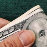 پایگاه خبری تحلیلی اخباربانک – طرح “پیش فروش ارز” چهارشنبه عملیاتی می‌شود