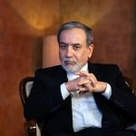 مجری معروف مصر به عراقچی: تو یک رزمنده ای + فیلم