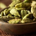 با مصرف این ادویه بوی بد دهانتان را از بین ببرید