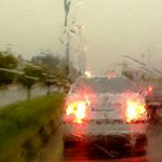 وضعیت عجیب پارکینگ های کیش در پی بارش شدید باران+ فیلم