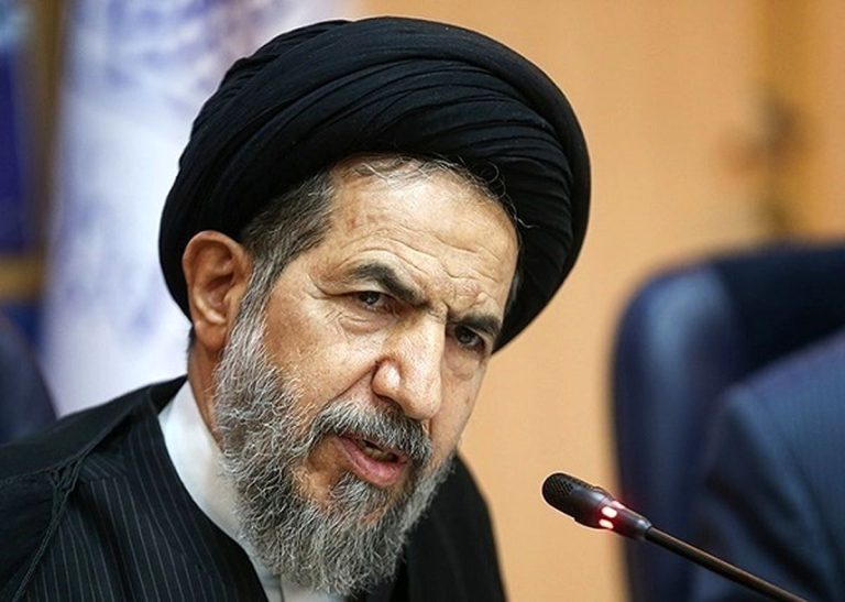 کافه‌ها نقش دوگانه ای در تحکیم یا تضعیف فرهنگ عمومی دارند/ با کافه‌های متخلف و فاقد مجوز برخورد قانونی شود