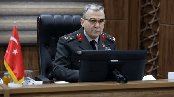 ایران را مثل خانه خود می‌دانیم/ امنیت جمهوری اسلامی امنیت ترکیه است