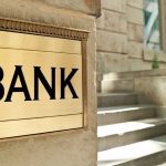 ضدیت با بانک | چرا سیاستمداران بانک‌های خصوصی را دوست ندارند؟