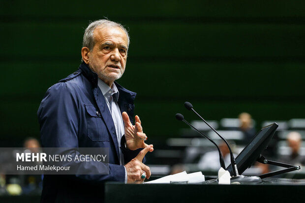 اگر چه افزایش ۲۰ درصدی حقوق کارکنان با تورم تناسبی ندارد، اما سعی کردیم با افزایش معافیت‌های مالیاتی تا حدی جبران کنیم