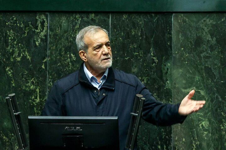 مهم‌ترین موضوع برای من معیشت مردم است/ دولت در هر صورت طرح کالا برگ را اجرایی خواهد کرد+ فیلم