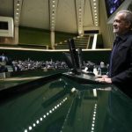 نمره‌ای منفی در کارنامه ریاست جمهوری پزشکیان؛ آقای رئیس جمهور! این بار وفاق بازی را کنار بگذارید و پشت همتی بایستید/ توفان فتنه های جبهه پایداری در انتظار اوست