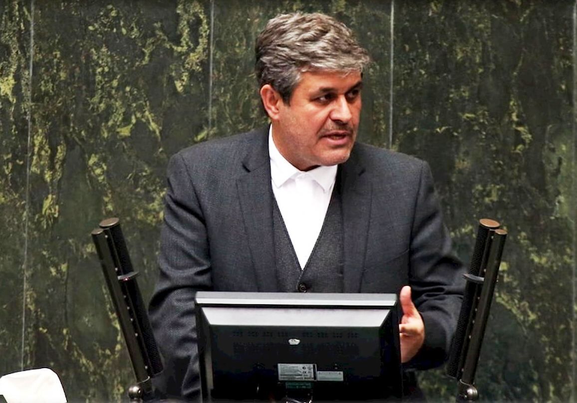 تلاش می‌کنیم افزایش حقوق‌ها در بودجه سال آینده متناسب با عدالت در پرداخت‌ها باشد