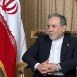 تحریم ها برای این افراد برکت دارد آقای عراقچی/نمک بر زخم مردم نریزید