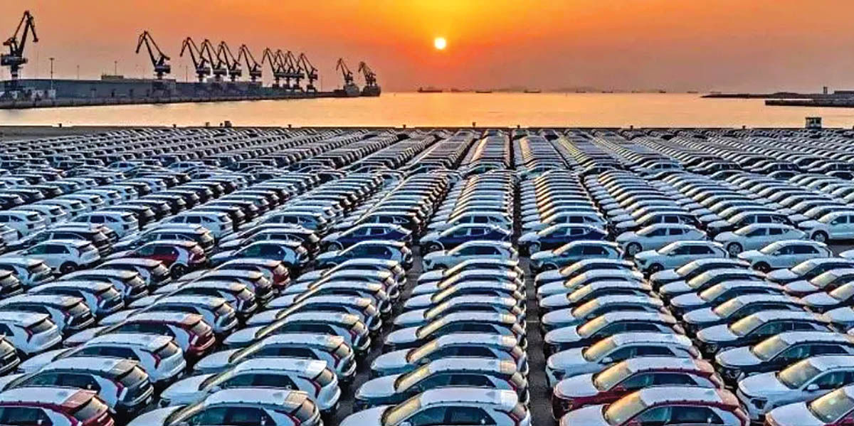 تعرفه واردات خودرو برای ایرانیان خارج از کشور تا پایان ۱۴۰۵