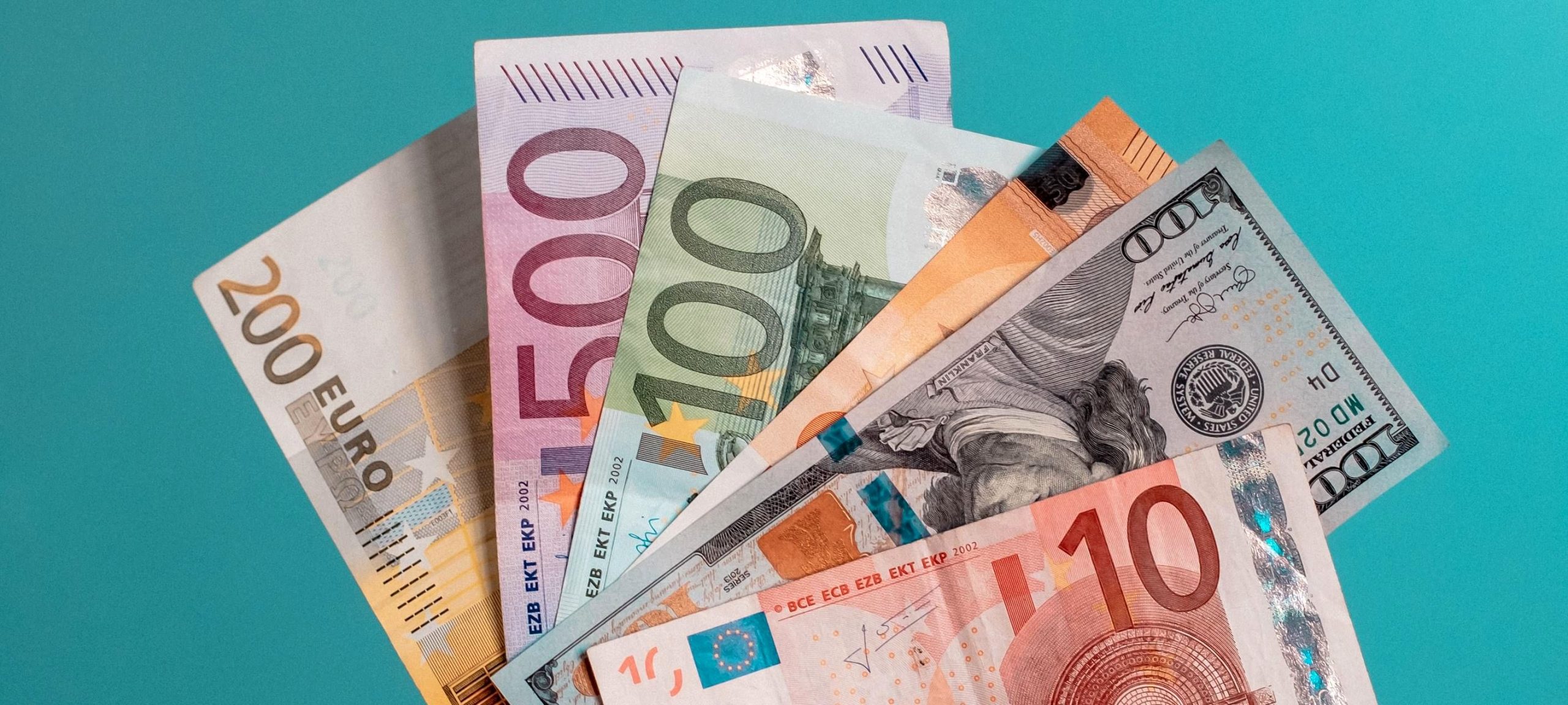 قیمت دلار و یورو در صرافی ملی امروز چهارشنبه ۱۰ دی1404/افزایش قیمت دلار و یورو