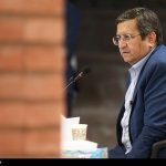 اولین اظهارات همتی بعد از بازگشت به دولت/ به مردم قول می‌دهم بازار ارز به ثبات می‌رسد/ با بانک‌های ناتراز برخورد می‌کنم