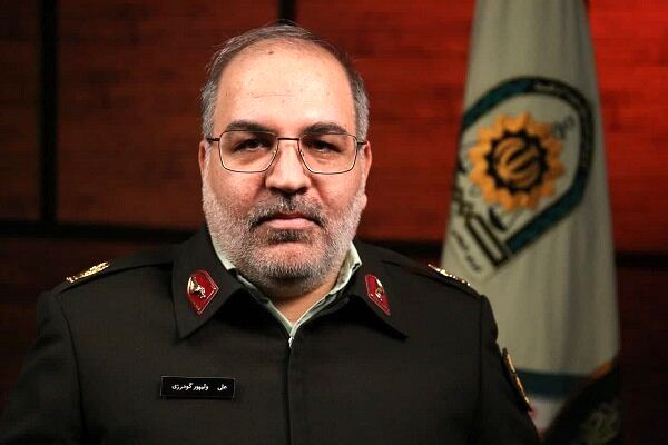 دستگیری ۹ نفر از اعضای باند سرقت مسلحانه طلا