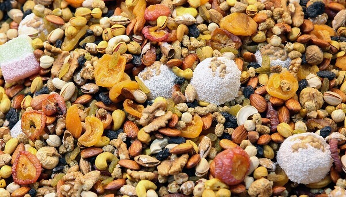 پسته رکورد گرانی بازار را شکست/ سقف قیمت برای آجیل شب یلدا اعلام شد