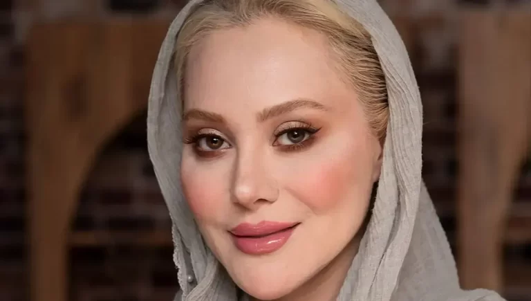 استایل اروپایی تازه عروس سینمای ایران در کنار درخت کریسمس+ عکس