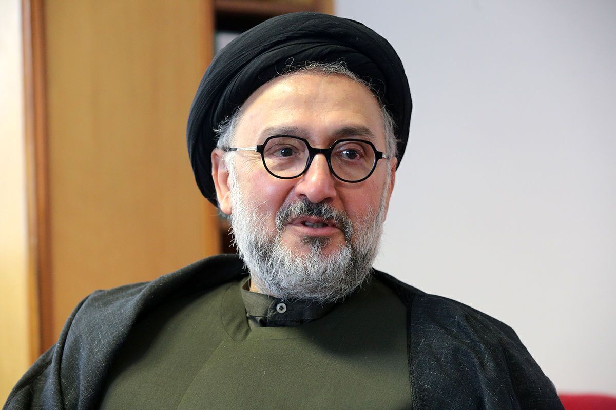 رئیس‌جمهور در رسانه غریب است