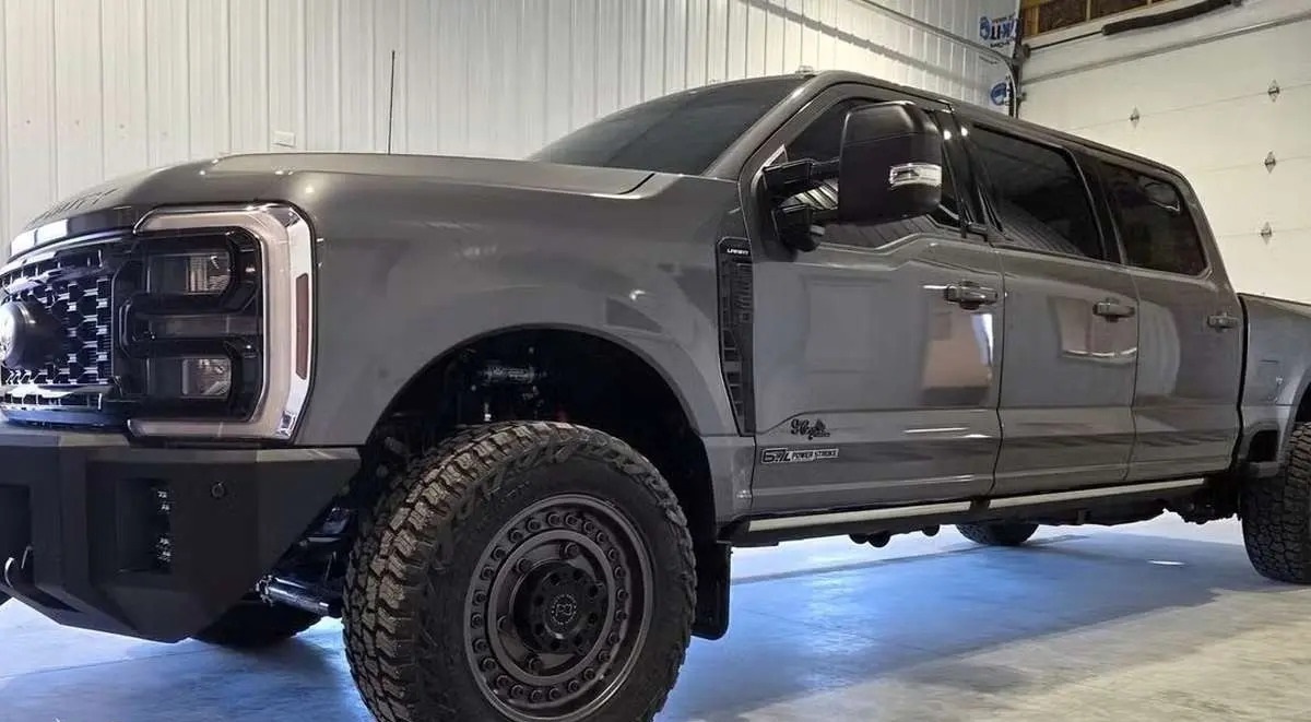 شوک بزرگ به بازار خودرو آمریکا / غول شش‌در وارد شد!