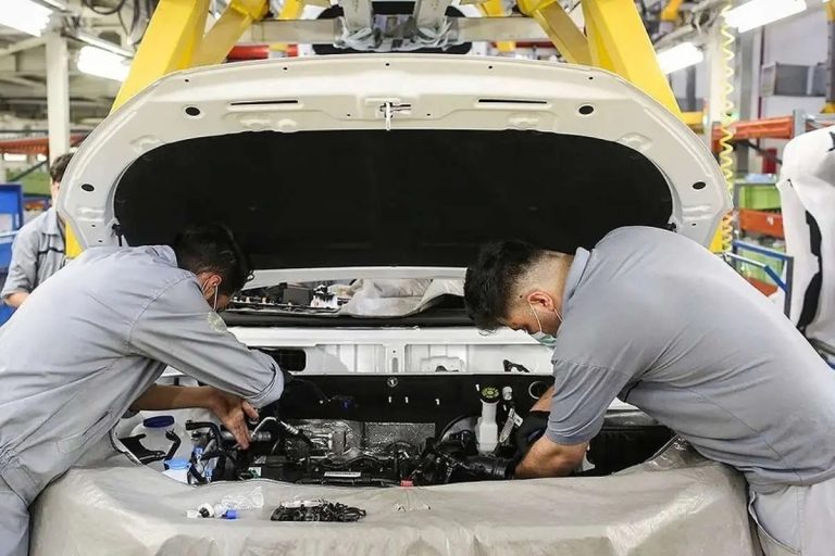 شوک بزرگ به بازار خودرو / خط قرمز تولید و واردات خودرو به بازار ایران مشخص شد