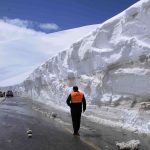 بارش باورنکردنی برف در قطر+ فیلم