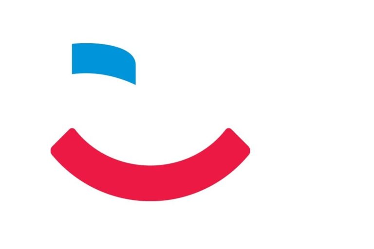 افتتاح نخستین فروشگاه مشترک همراه اول و دیجی‌کالا در قلب بازار دیجیتال تهران