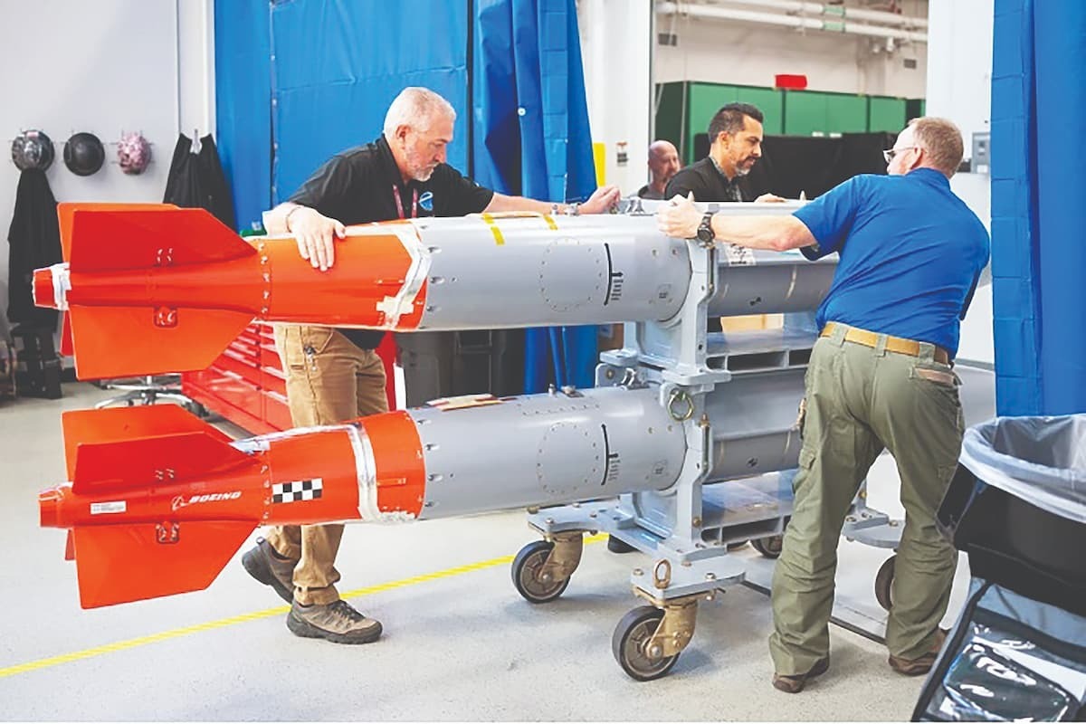 ایران بمب‌های اتمی نسل چهارم می سازد