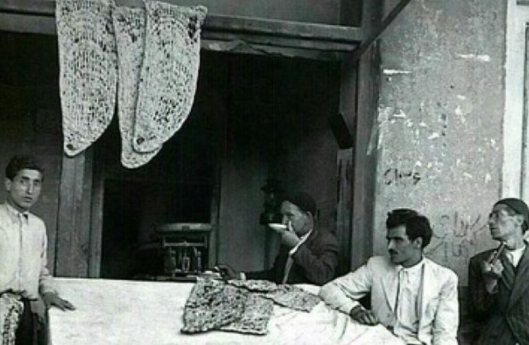 قیمت نان در سال ۱۳۴۴ + عکس