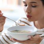 راهنمای تغذیه در زمان معدهدرد؛ چه بخوریم و چه نخوریم؟