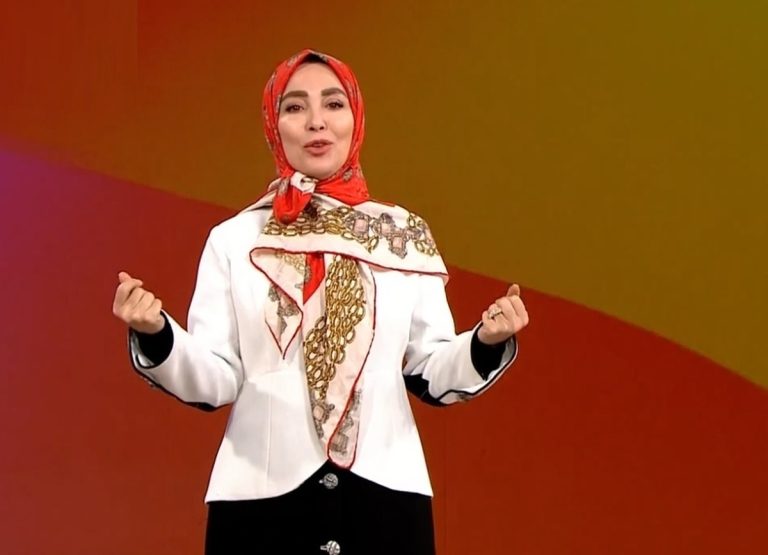 همه از روی من اسکی می‌روند