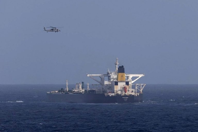 جزییات توقیف دومین نفتکش ونزوئلا در دریای کارائیب