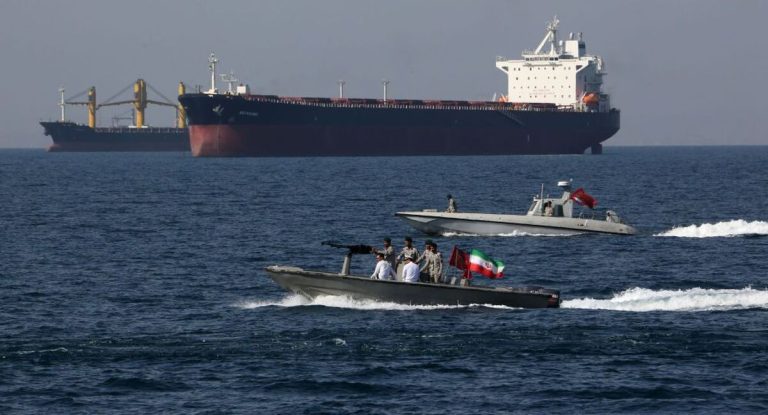 درخواست اندیشکده اسرائیلی از ترامپ / نفتکش‌های ایران توقیف می‌شود؟