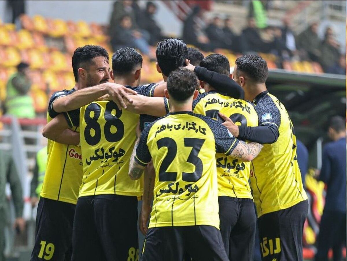 گل اول سپاهان مقابل خیبر را ببینید+ فیلم