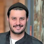 درگیری جواد عزتی با بادیگاردش در جشن حافظ + فیلم