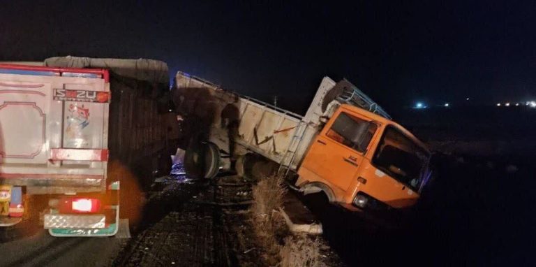 تصادف زنجیره‌ای خونین در جاده محلات