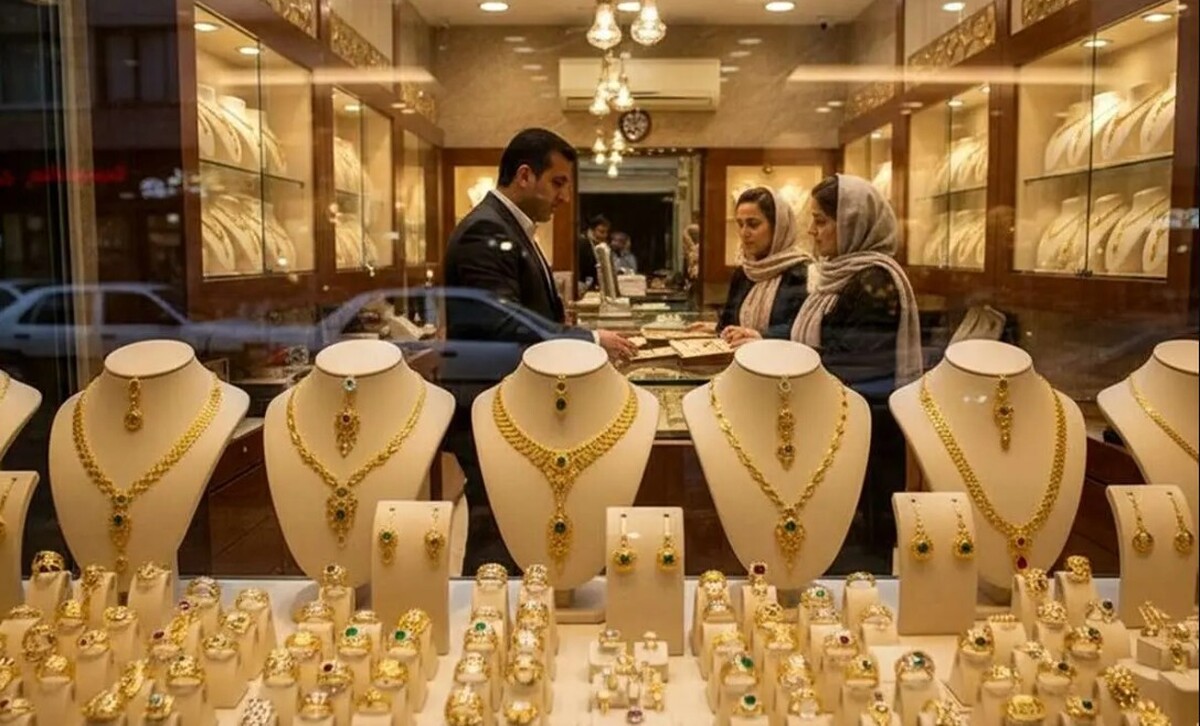 قیمت طلا ۱۸ عیار امروز ۲ دی ۱۴۰۴ از ۱۴ میلیون عبور کرد / افزایش قیمت طلا تا کجا ادامه دارد؟