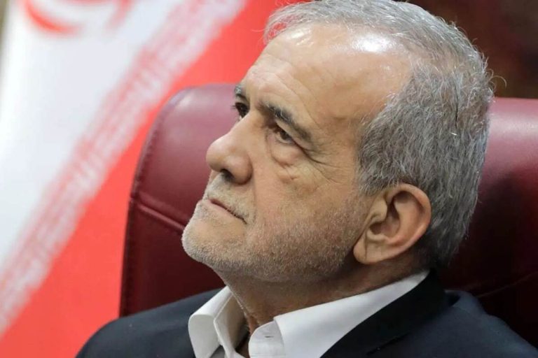 نامه هشدارآمیز جبهه اصلاحات به پزشکیان / رئیس‌جمهور استعفا می‌دهد؟