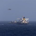 توقیف یک نفت‌کش خارجی در خلیج فارس+ فیلم