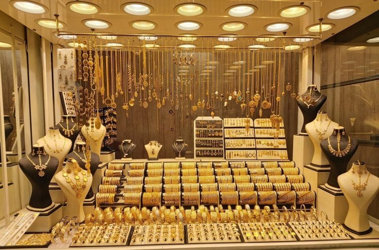 قیمت طلا امروز ۶ دی ۱۴۰۴ منفجر شد / افزایش قیمت طلا ۱۸ عیار از ۳ میلیون تومان عبور کرد!