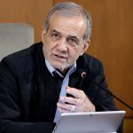 باید اختیارات به استان‌ها واگذار شود+فیلم