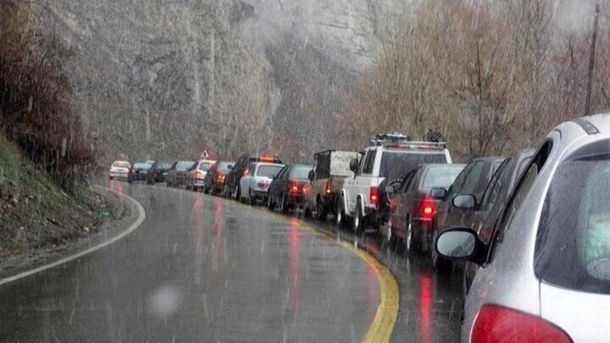 ترافیک نیمه‌سنگین در آزادراه قزوین ـ کرج ـ تهران/ مسافران بخوانند