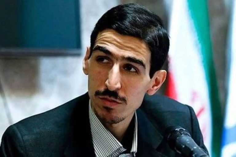 افزایش حقوق کارمندان قابل قبول نیست!